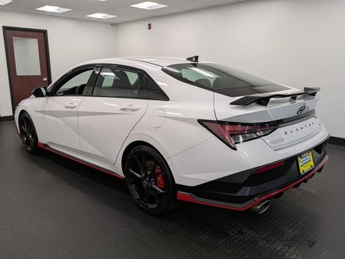 2025 Hyundai ELANTRA N Base