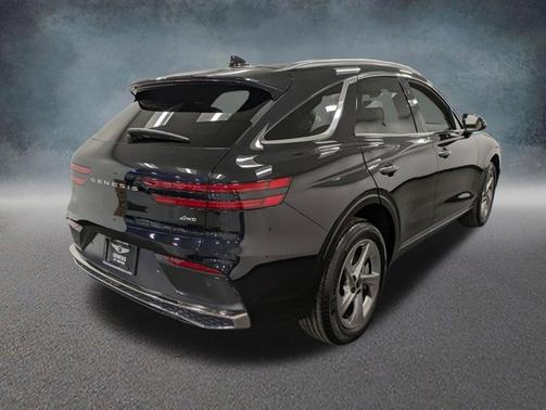 Vik Black 2026 Genesis GV70 2.5T