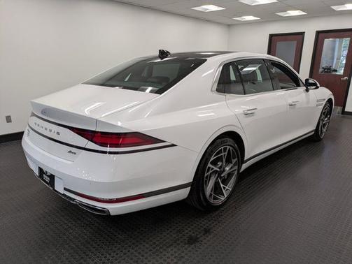 2025 Genesis G90 3.5T