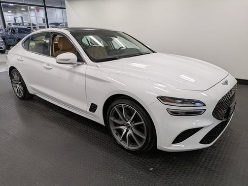 2022 Genesis G70 2.0T