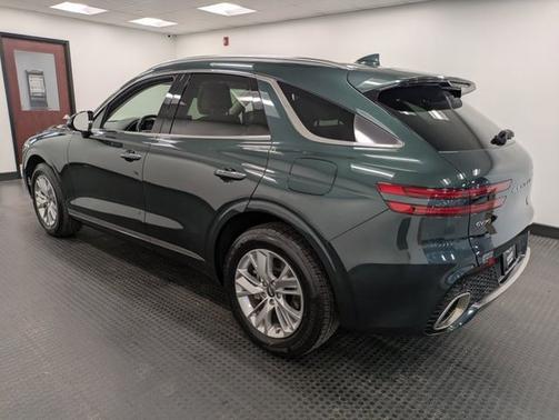 2022 Genesis GV70 2.5T