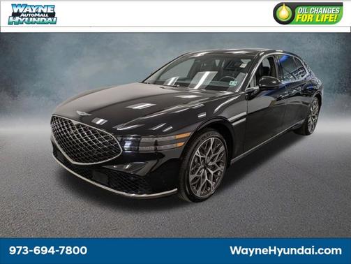 Vik Black 2023 Genesis G90 e-SC