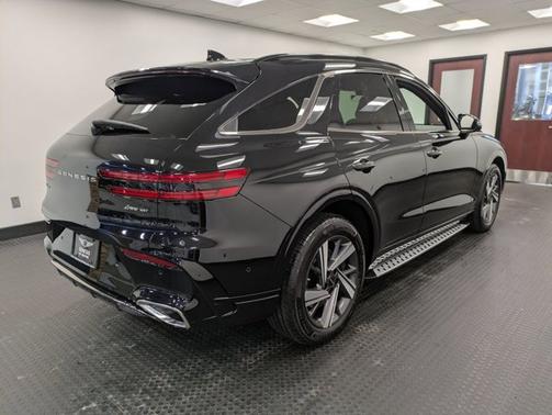 2026 Genesis GV70 3.5T Sport Advanced