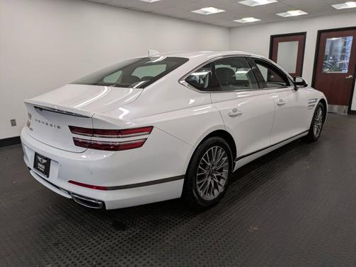 2021 Genesis G80 2.5T