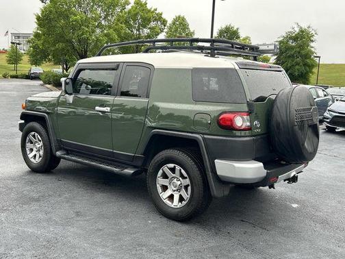 Army Green 2014 Toyota FJ Cruiser Base