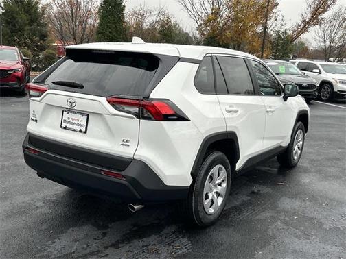 2025 Toyota RAV4 LE