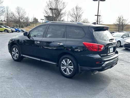 2020 Nissan Pathfinder SV 4WD