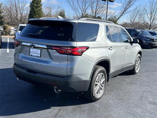 2024 Chevrolet Traverse LT Cloth