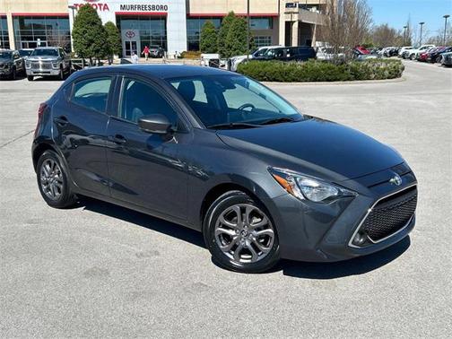 2020 Toyota Yaris Sedan LE