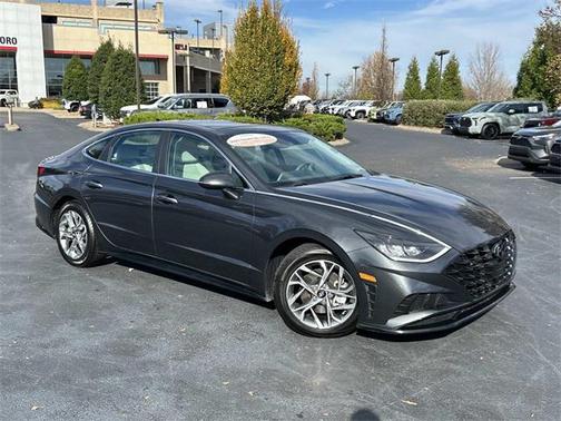 2023 Hyundai SONATA SEL