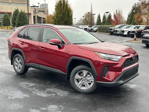 2025 Toyota RAV4 Hybrid XLE