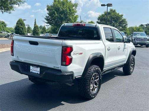2024 Chevrolet Colorado ZR2
