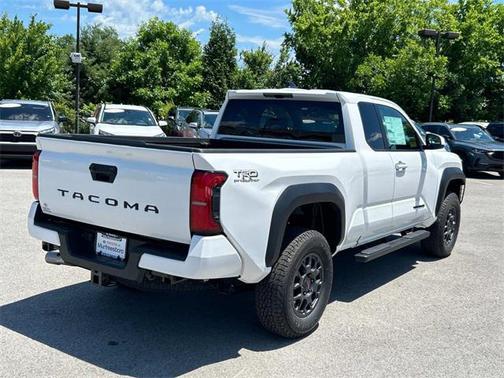 2025 Toyota Tacoma TRD PreRunner 4WD