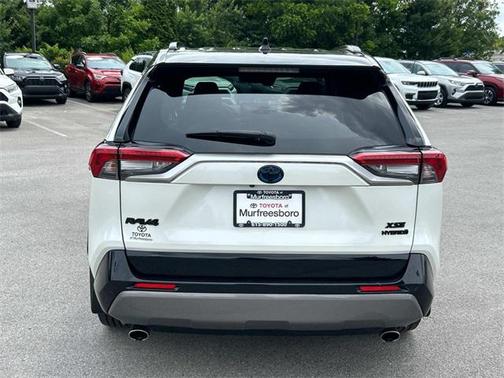 2021 Toyota RAV4 Hybrid SE