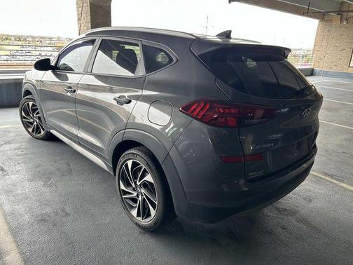 2020 Hyundai TUCSON Sport