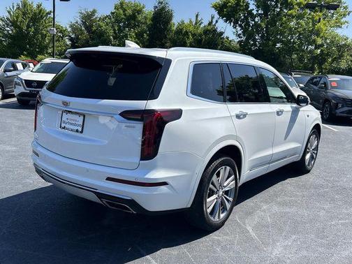 Crystal White Tricoat 2023 Cadillac XT6 Premium Luxury AWD
