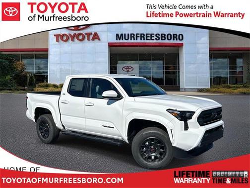 2025 Toyota Tacoma SR5