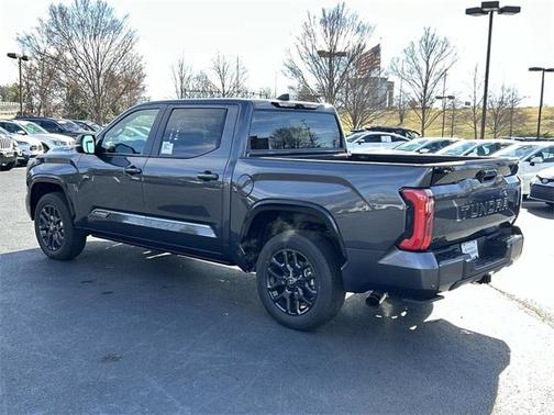 2026 Toyota Tundra Hybrid Platinum