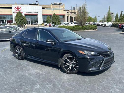Midnight Black Metallic 2024 Toyota Camry SE
