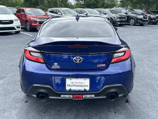 Trueno Blue 2025 Toyota GR86 Premium