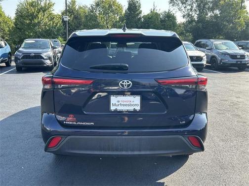2023 Toyota Highlander LE