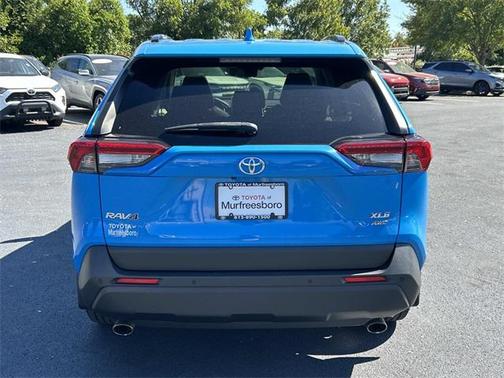 2020 Toyota RAV4 XLE Premium