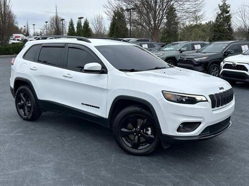 Bright White Clearcoat 2021 Jeep Cherokee Altitude