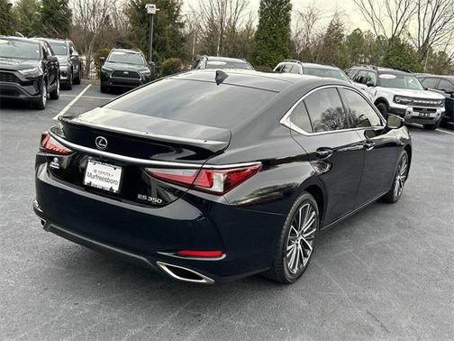 2023 Lexus ES 350 Base
