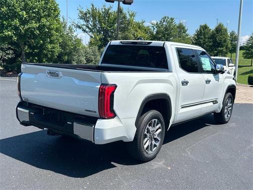2025 Toyota Tundra Hybrid 1794 Edition