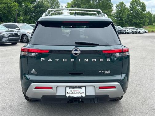 2023 Nissan Pathfinder Platinum 4WD