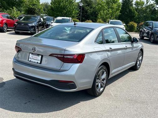 2024 Volkswagen Jetta 1.5T SE