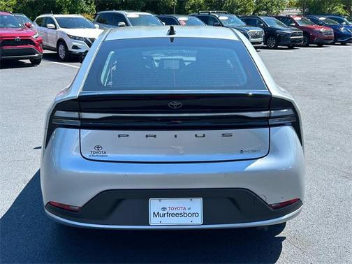 2026 Toyota Prius Plug-In Hybrid SE