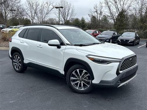 2023 Toyota Corolla Cross XLE