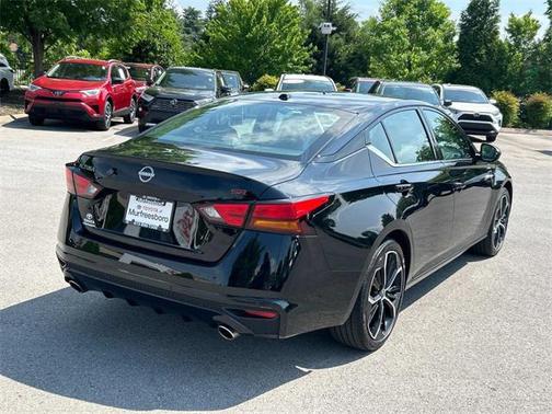2024 Nissan Altima SR FWD