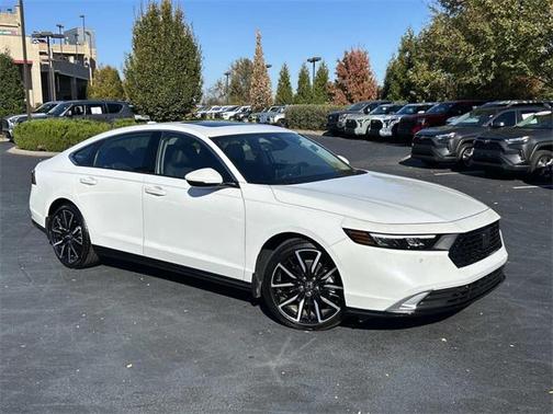 2023 Honda Accord Hybrid Touring