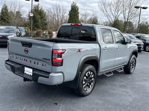 2024 Nissan Frontier PRO-X