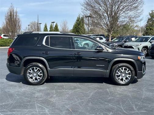 2023 GMC Acadia FWD SLT