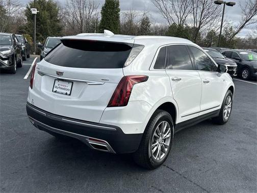 2022 Cadillac XT5 Premium Luxury