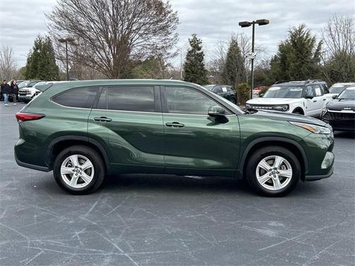 2023 Toyota Highlander Platinum