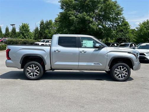 2025 Toyota Tundra Hybrid 1794 Edition