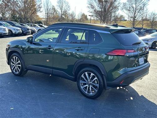 2025 Toyota Corolla Cross XLE