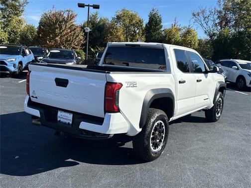 2024 Toyota Tacoma TRD Off-Road