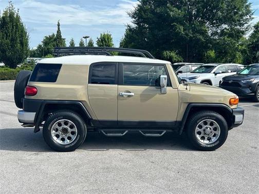 2012 Toyota FJ Cruiser Base