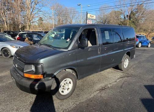 2015 Chevrolet Express 2500 LS