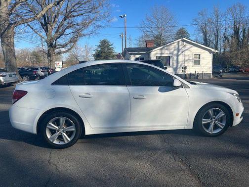 2015 Chevrolet Cruze 2LT