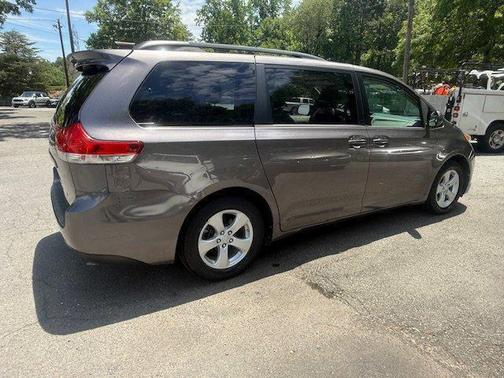 2012 Toyota Sienna LE