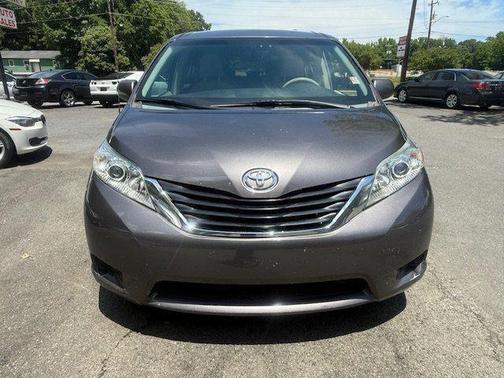 2012 Toyota Sienna LE
