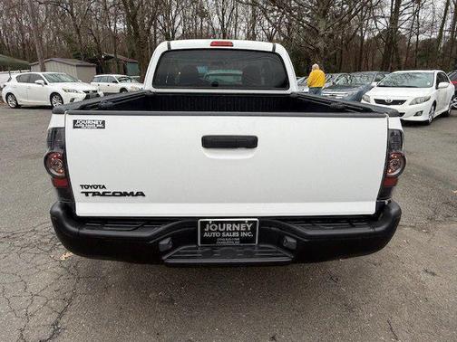 2015 Toyota Tacoma Base