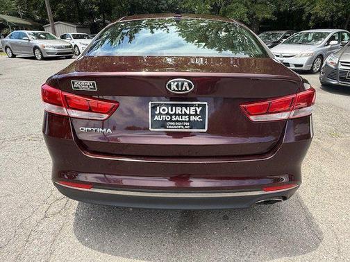 2017 Kia Optima LX