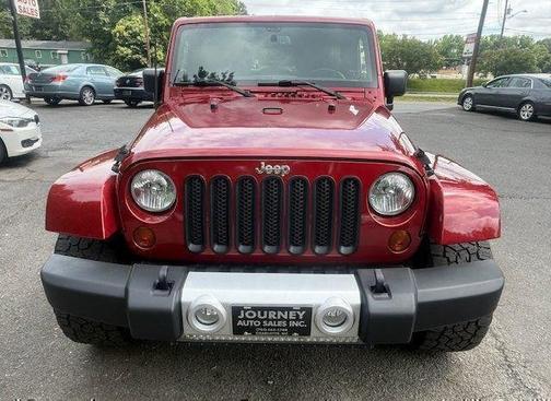 2013 Jeep Wrangler Unlimited 4WD 4dr Sahara